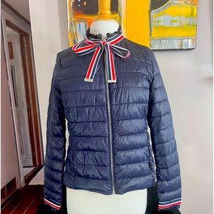 MOLLY BRACKEN ☘️ Women’s size L, NAVY